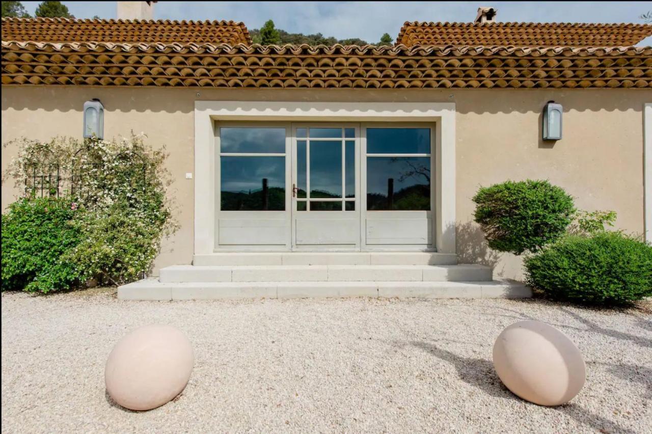 La Maison Des Collines Allemagne en Provence Bagian luar foto