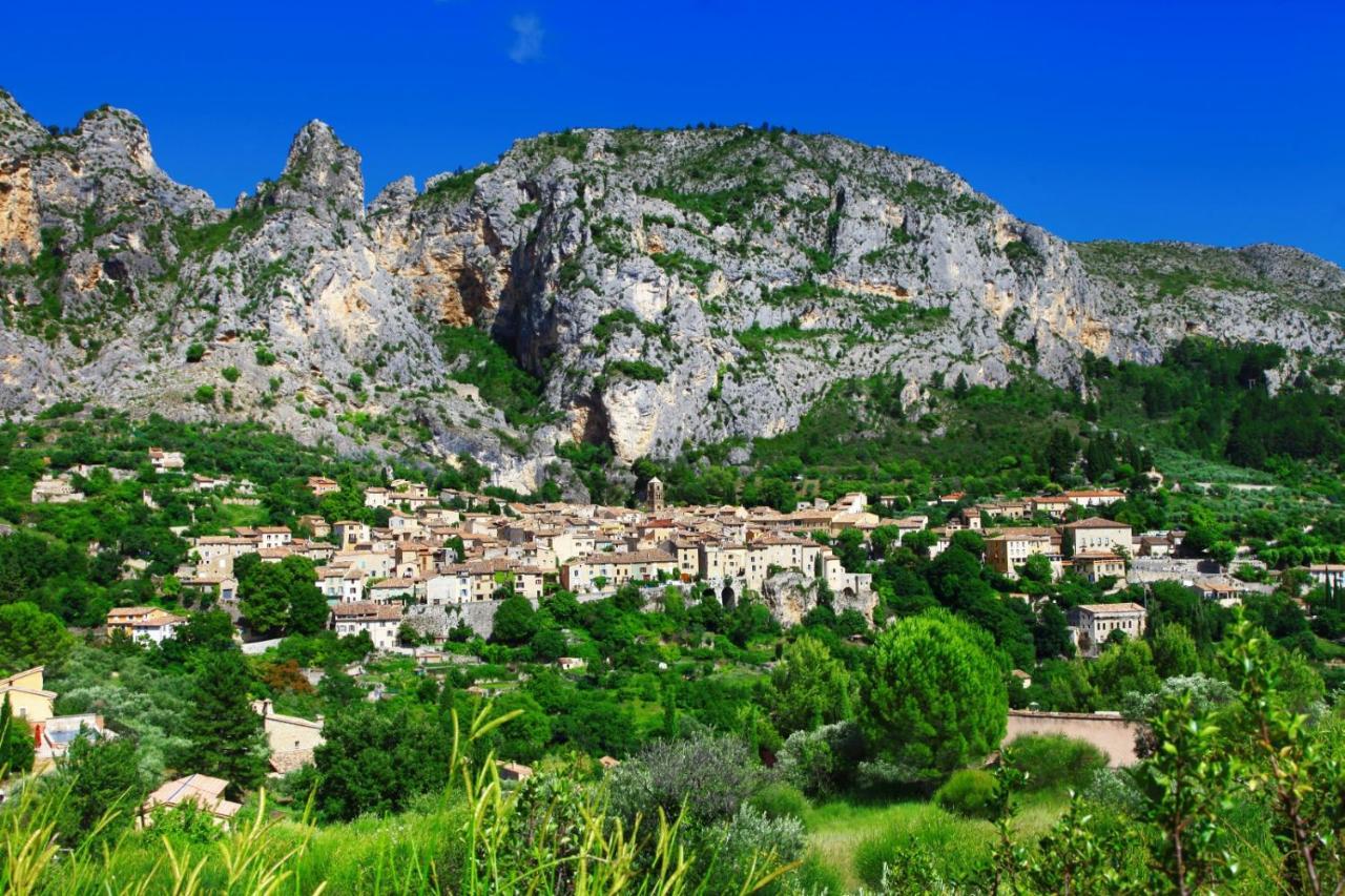 La Maison Des Collines Allemagne en Provence Bagian luar foto